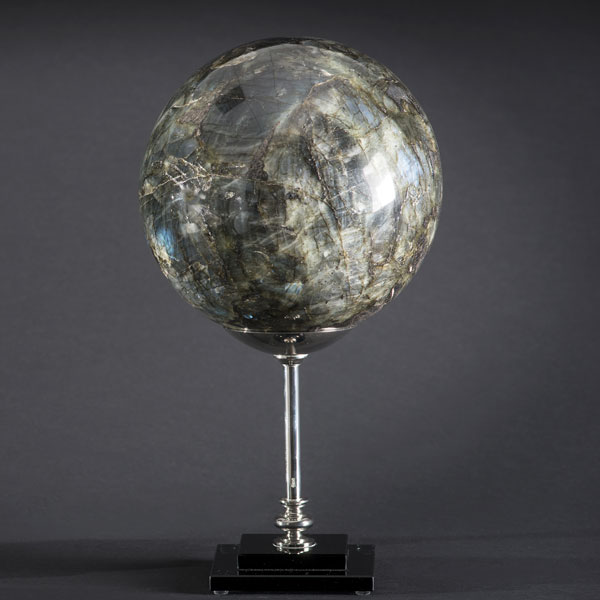 Sphere-labradorite_sq